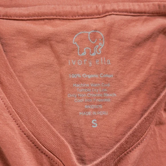 Small Ivory Ella long sleeve tee shirt like new - Picture 3 of 3